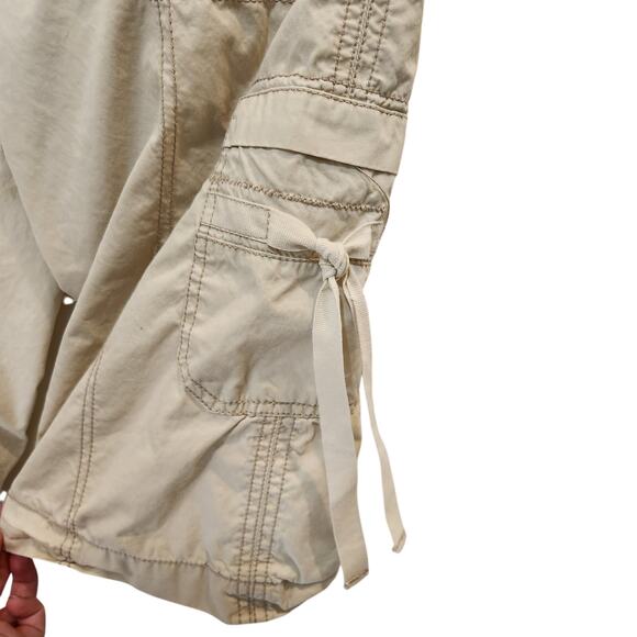 American Eagle Twee Beige Classic Vintage Cargo Short Y2K Outdoors Size 8 - Picture 6 of 11
